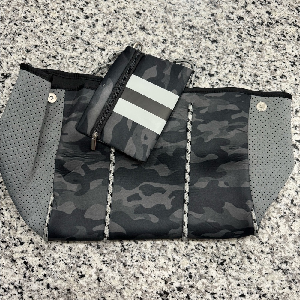 Haute Everyday Neoprene rope tote bag CAMO